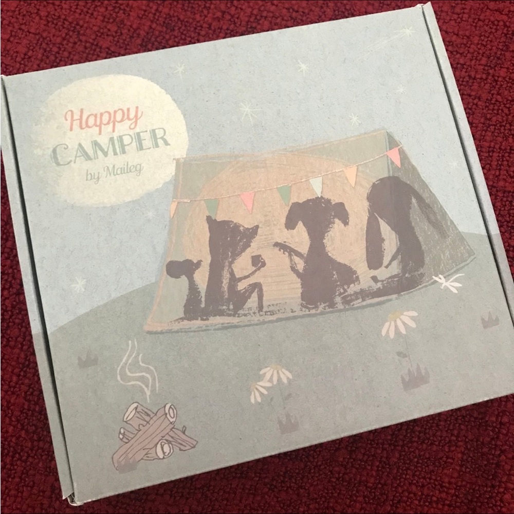 Maileg Happy Camper Tent, Flashlight & Hiker Mice - Retired 2020 - Picture 8 of 8